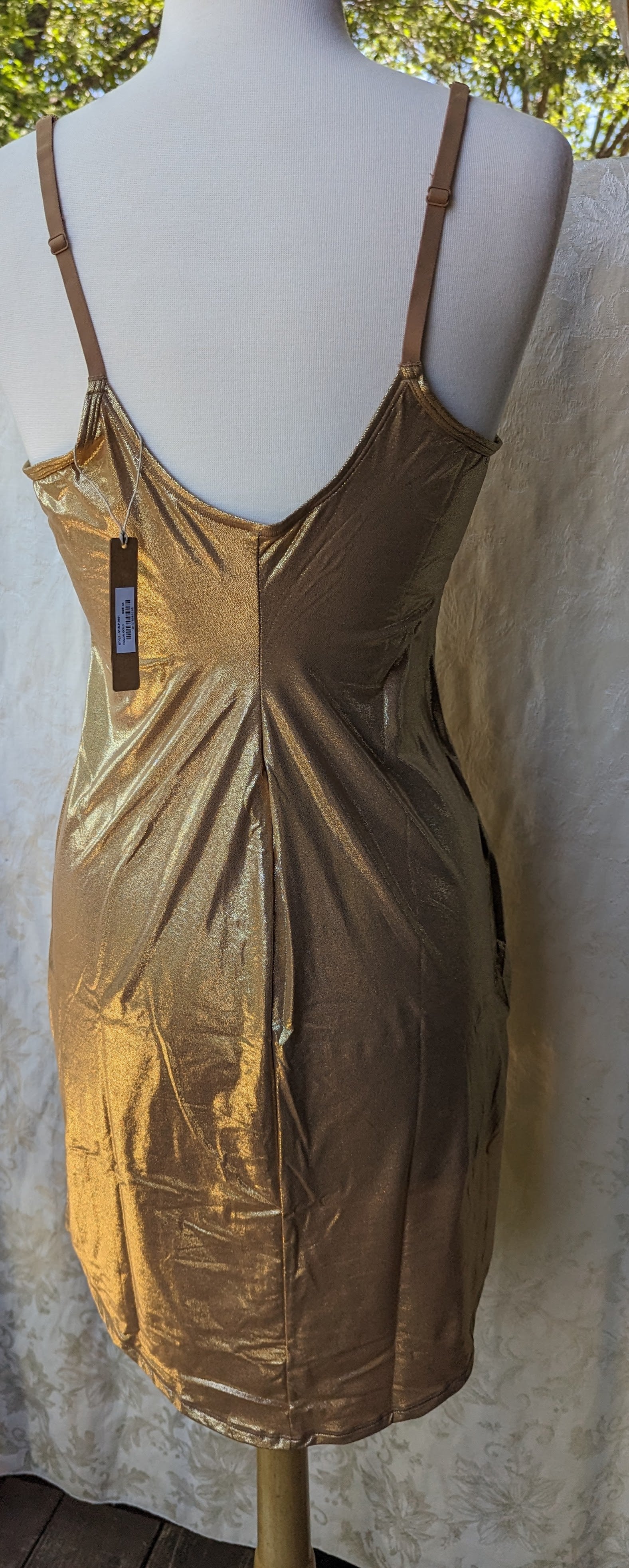 SKIMS Skims Fits Everybody Slip Dress Gold Size 3X NWT Bear Canyon Trading Post SKIMS Skims Fits Everybody Slip Dress Gold Size 3X NWT Bear Canyon Trading Post